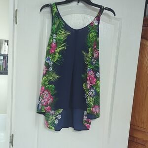 Floral Navy Sleeveless Top